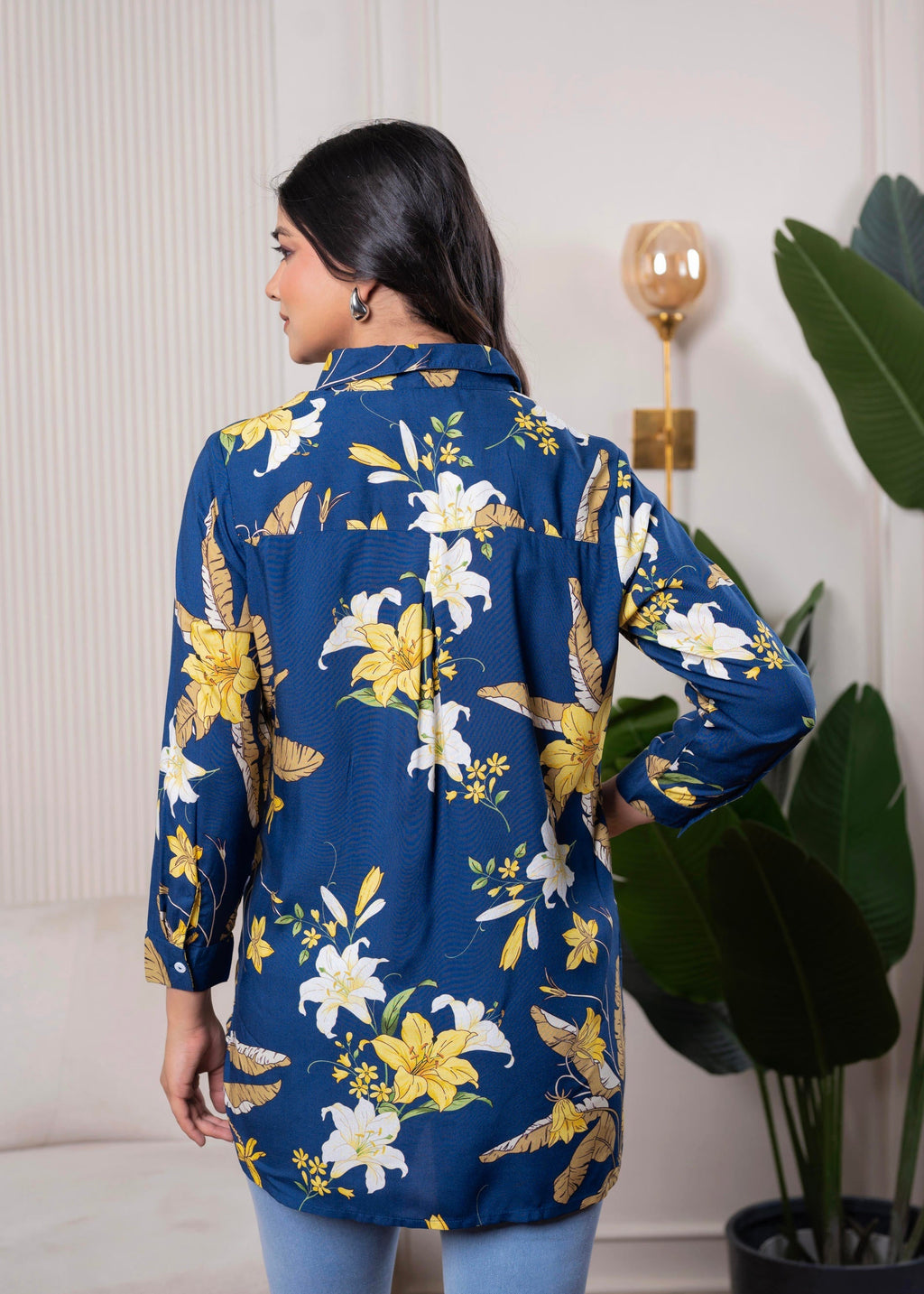 Juniper Lamora Navy Blue Floral Print Long Sleeve Button-Down Shirt - Distacart