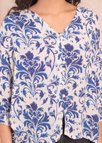 Juniper Lamora White & Blue Baroque Floral Printed Top - Distacart