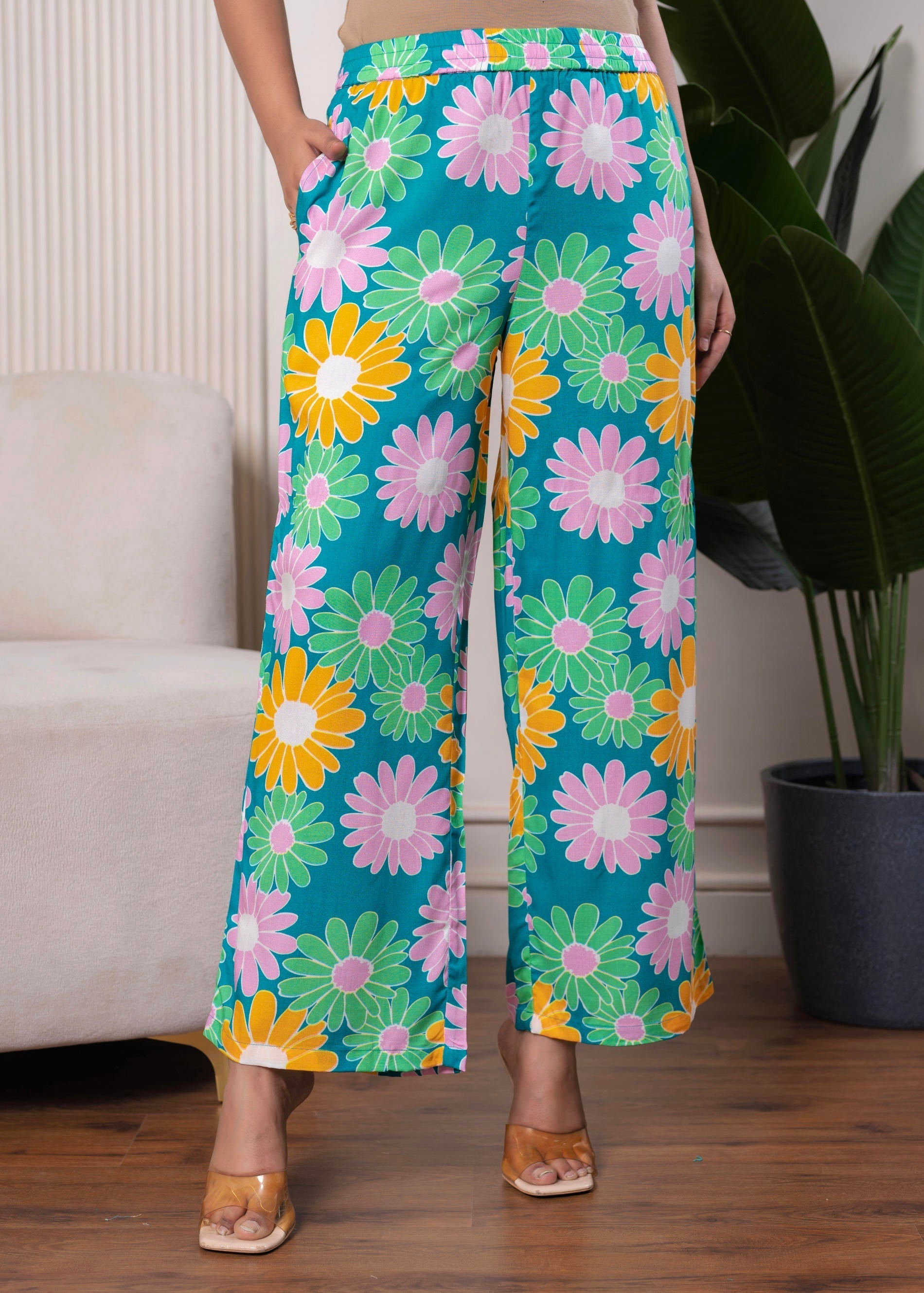 Juniper Lamora Tropical Daisy Co-Ord Set - Distacart