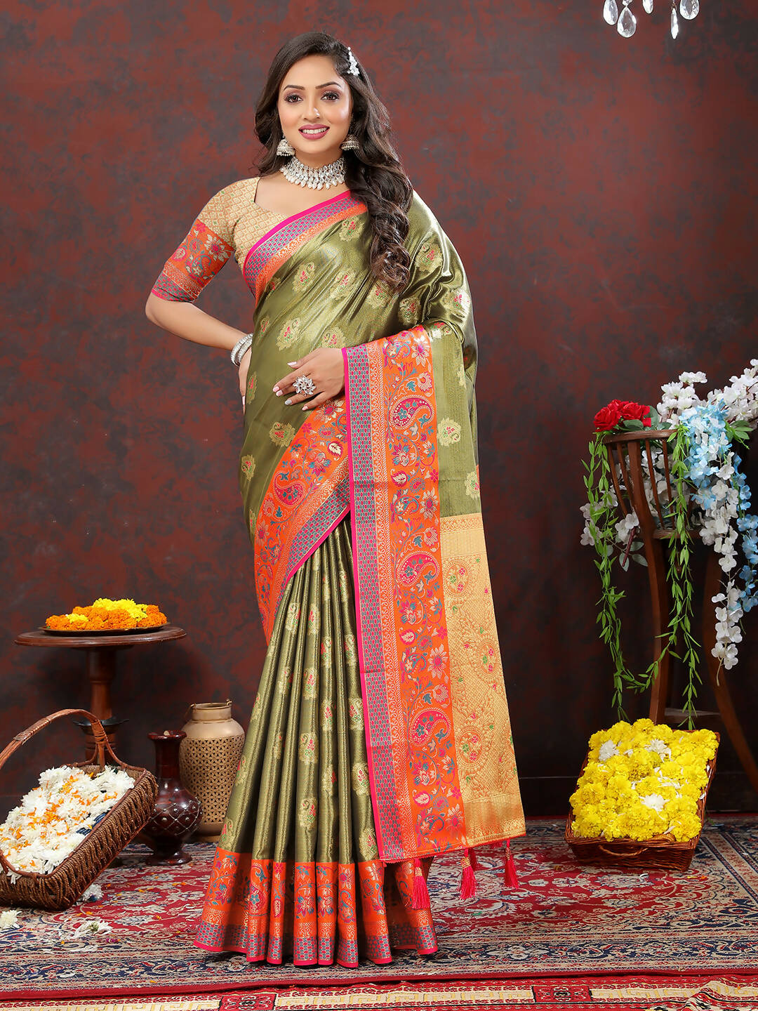 Lorenvalley Fashion Mehndi Kanjivaram Silk Woven Design with Zari Weaving Saree