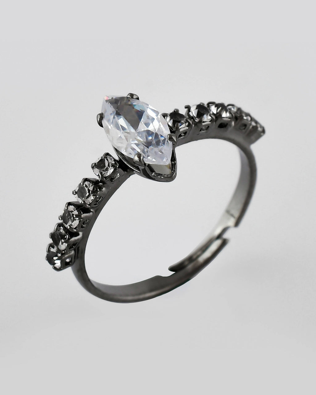 VOJ white CZ-detail Stainless Steel Cubic Zirconia Rhodium Plated Adjustable Finger Ring