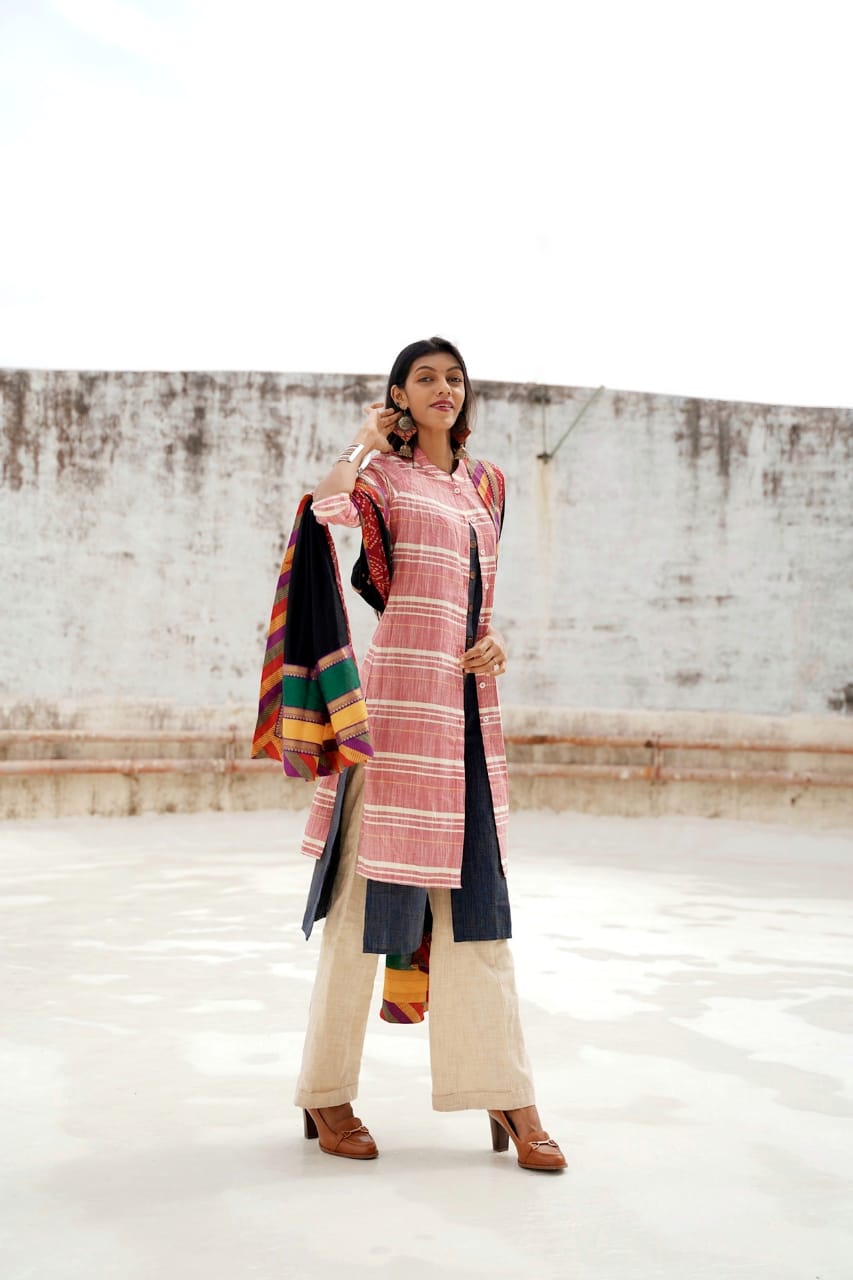 Jompers Women Red & Yellow Self-Striped Straight Kurta - Distacart