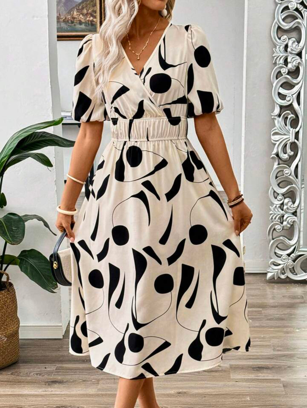 Pimu Style Short Sleeve Dress - White