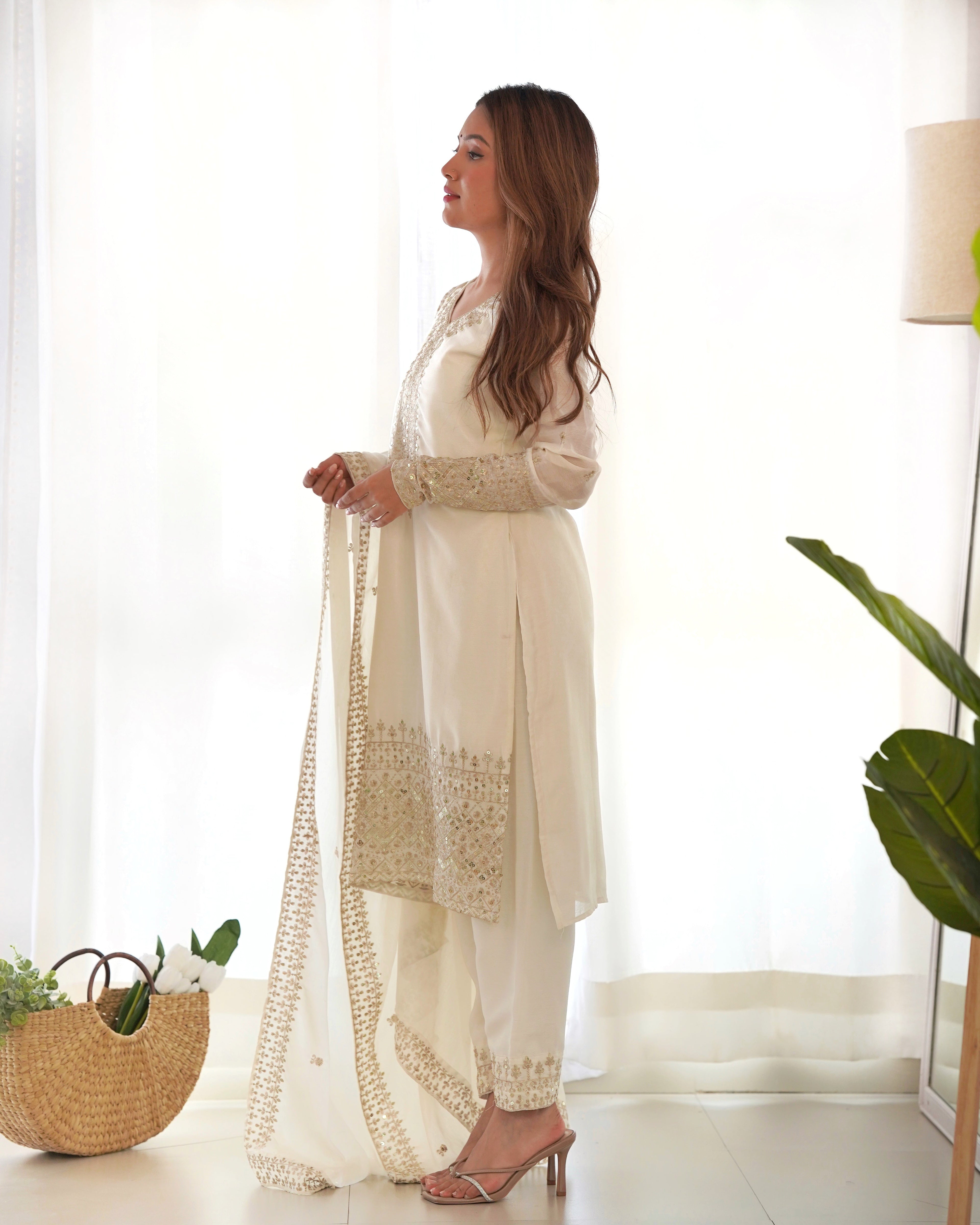 Lorenvalley Chinon Silk Embroidery Sequence zari work Kurta Pant with Dupatta Set - White