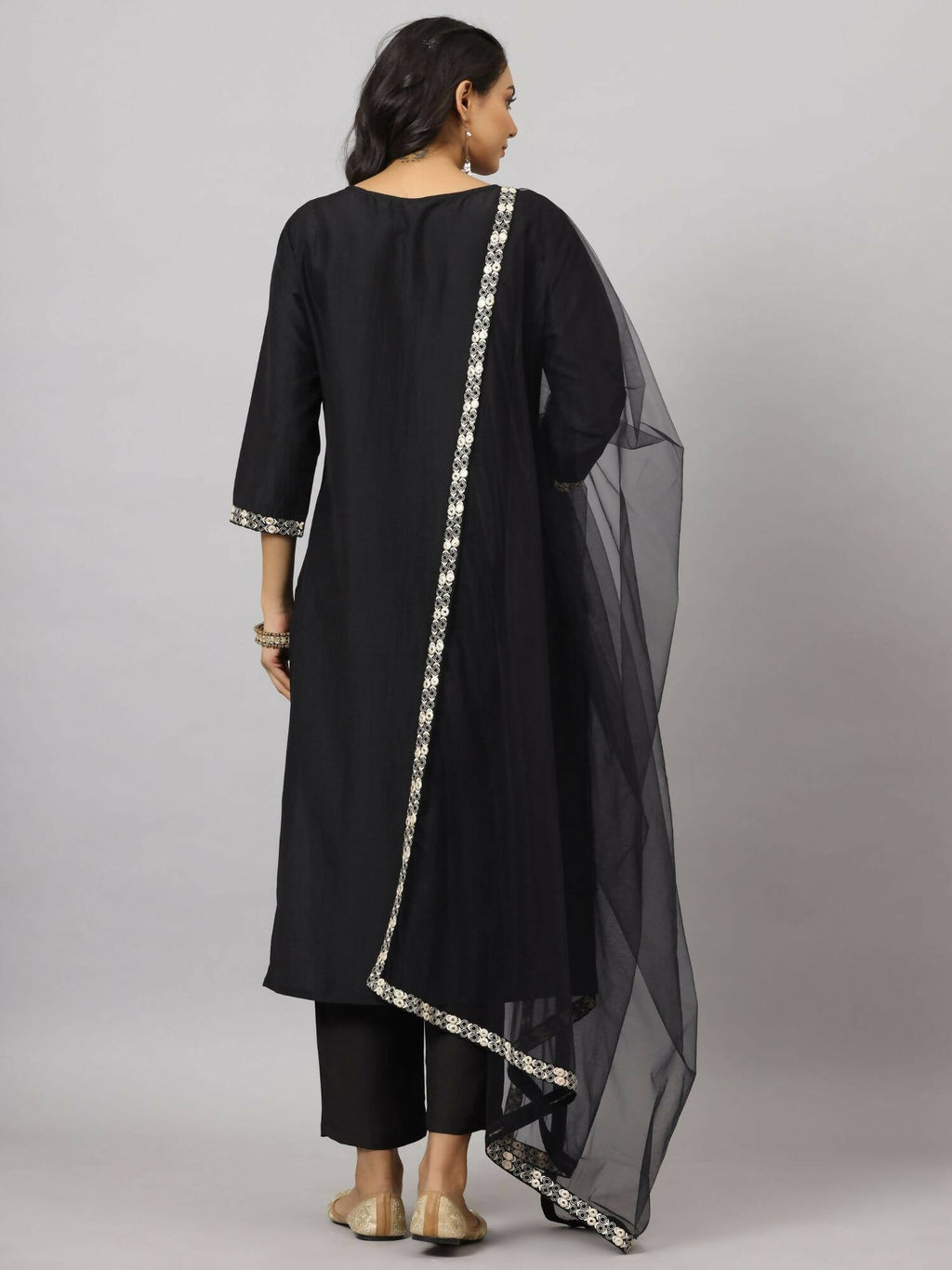 Juniper Women's Black Chinnon Solid Embroidered Kurta Set - Distacart