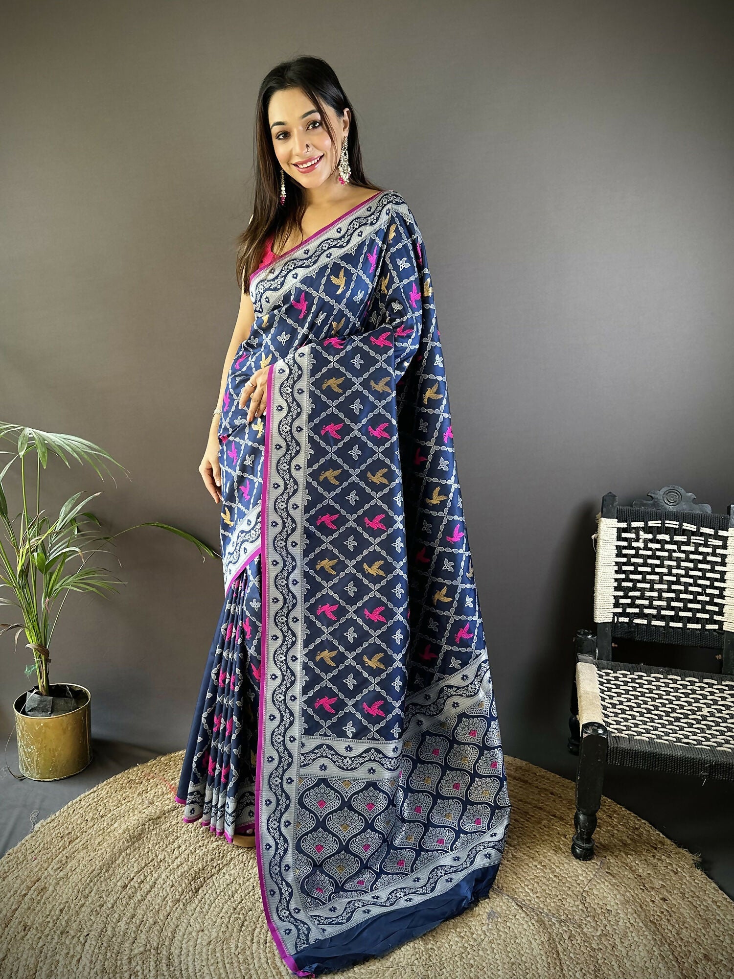 Joban Fashion Royal Blue Jacquard Woven Pattern Lichi Soft Silk Banarasi Saree