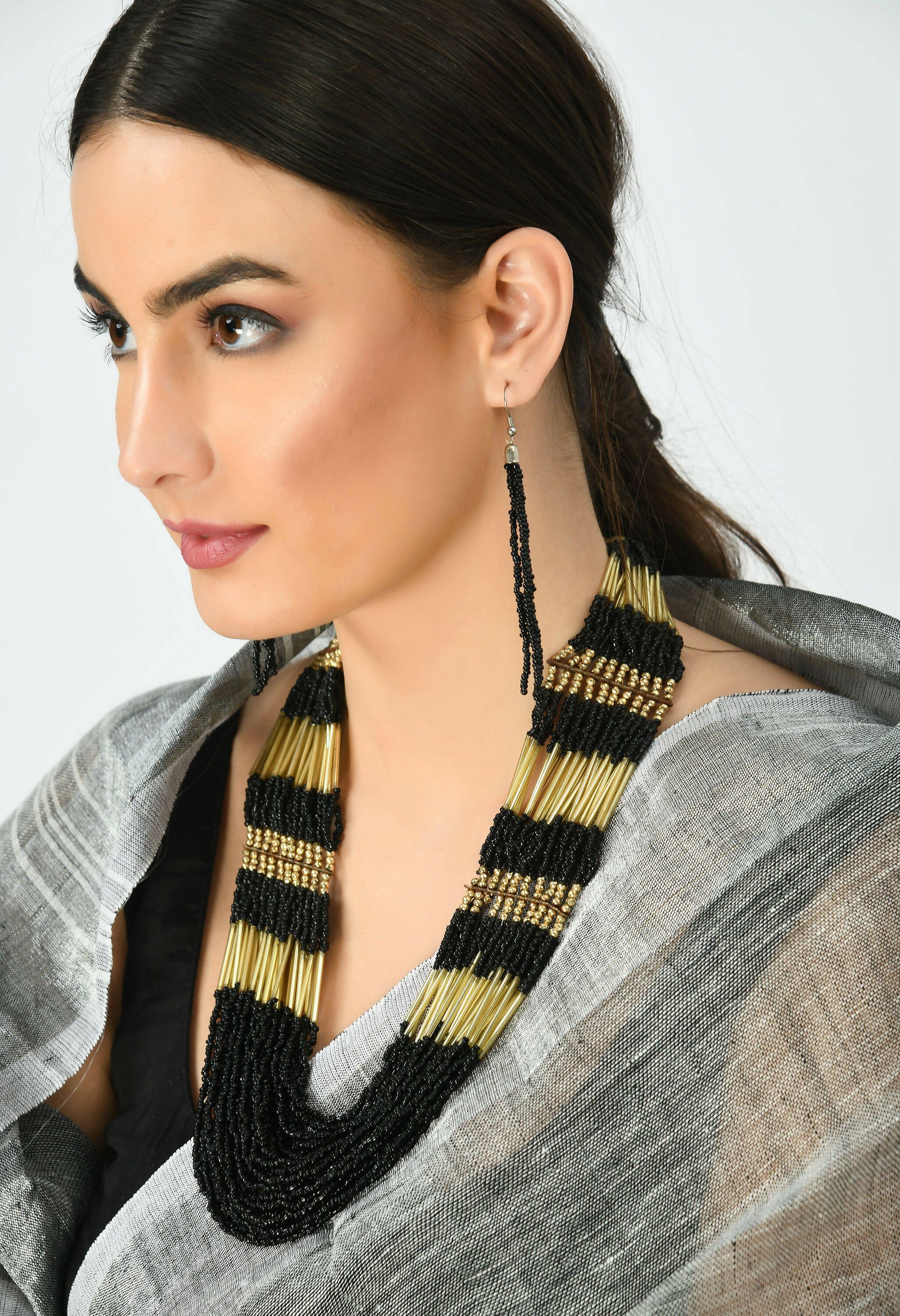 Mominos Fashion Johar Kamal Handicraft Finish Beads Work Long Necklace For Women (Black /Golden) - Distacart
