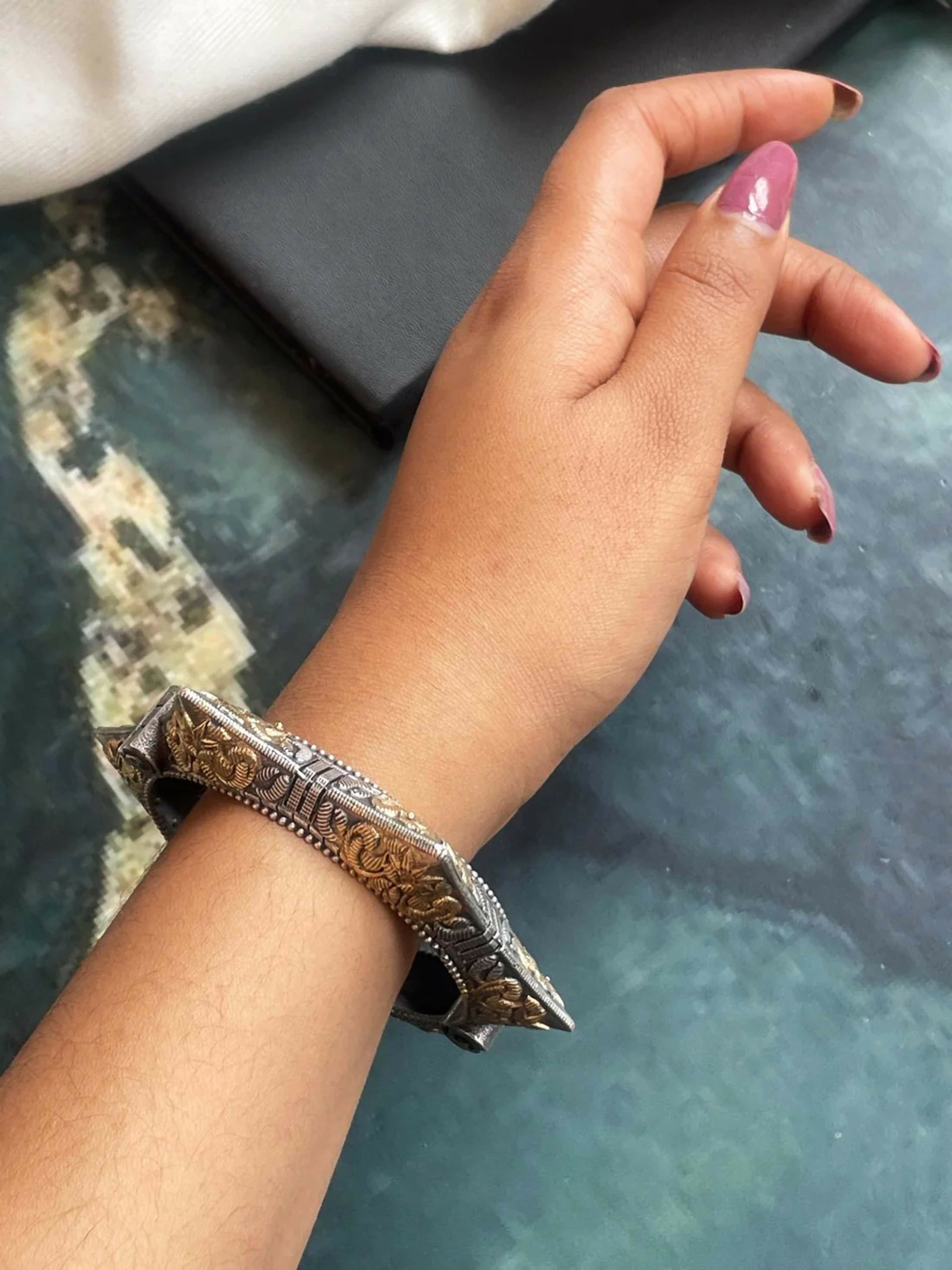 Joban Fashion Silver Brass Dual Tone Ethnic Antique Look Openable Kada - Distacart