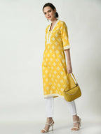 Myshka Women's Yellow Straight Kurta & Trousers