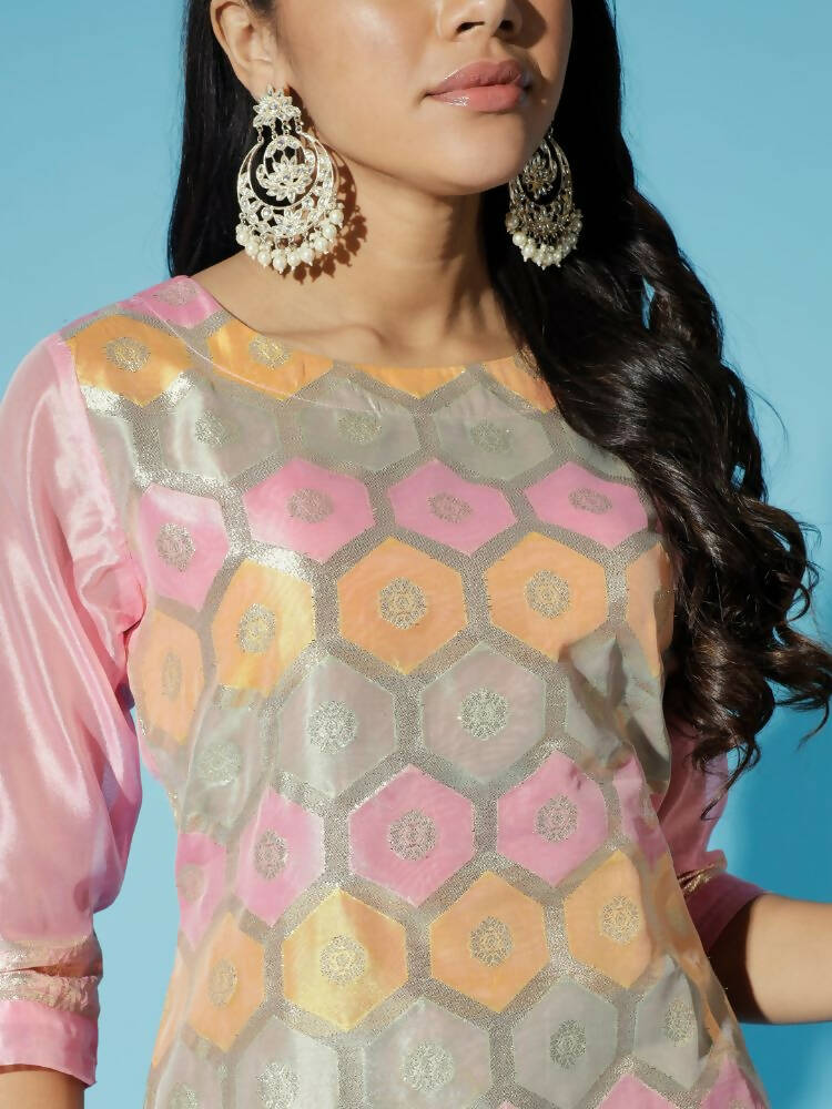 Myshka Women Pink Printed Kurta & Trousers With Dupatta - Distacart