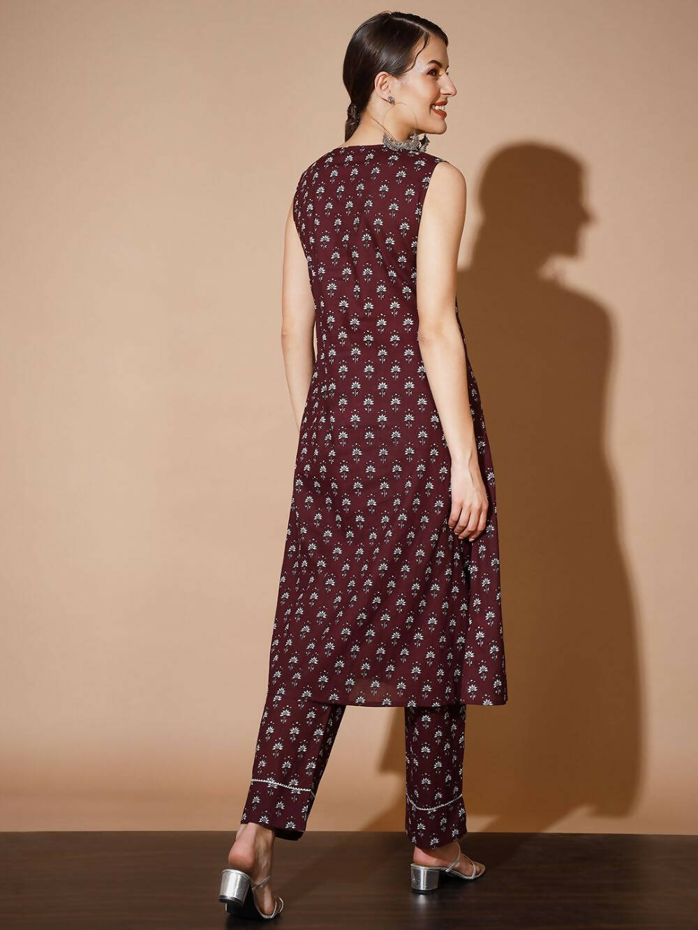 Myshka Women Rust Floral Kurta & Trousers - Distacart
