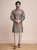 Vastranavya Traditional Festival Wear Pure Silk Thread & Sequence Embroidered Work Kurta