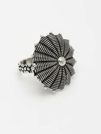 NVR Women's Silver-Toned Floral Shape Adjustable Finger Ring