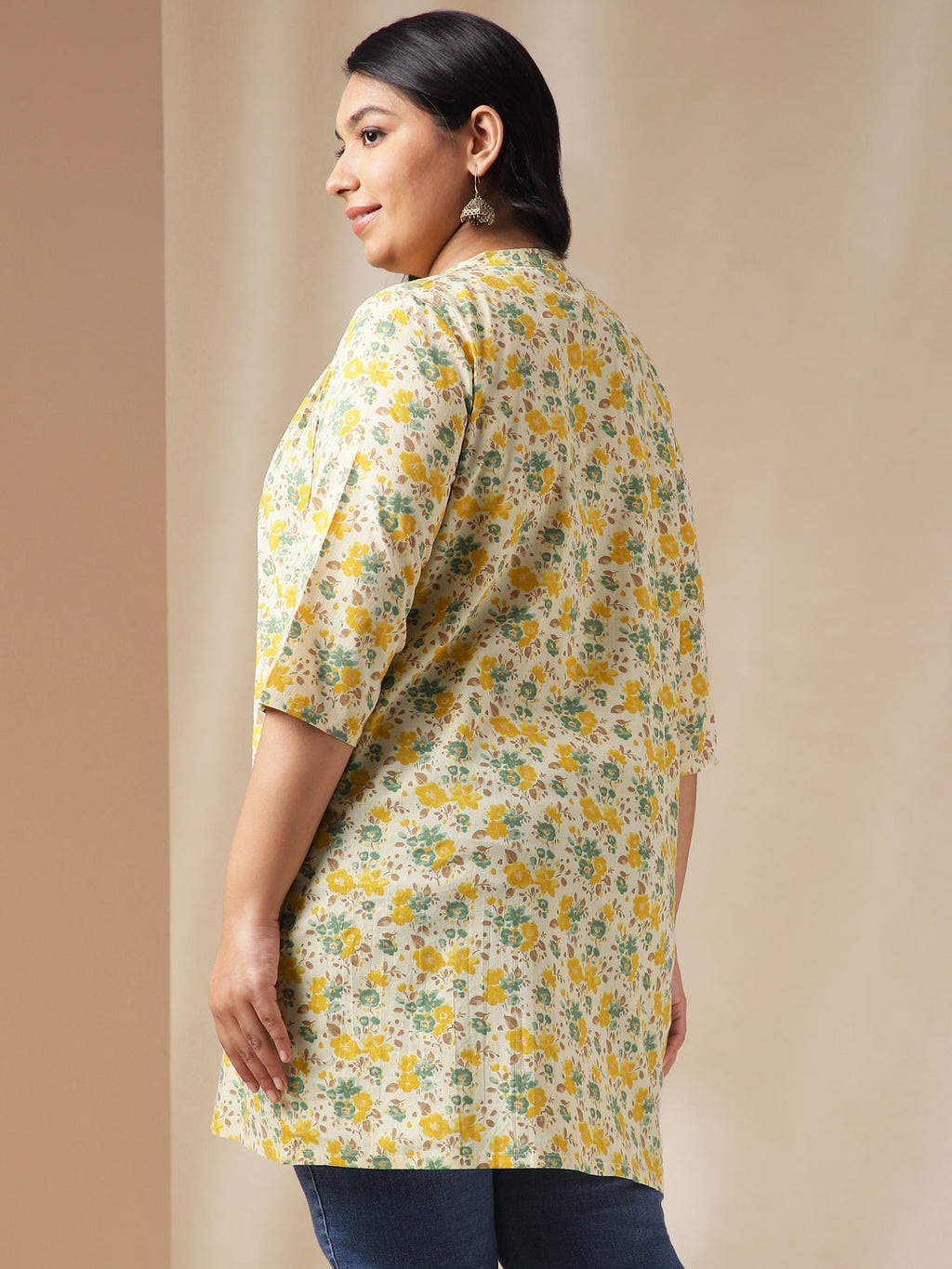 Janasya A-Line Cambric Off White Floral Band Collar Tunic