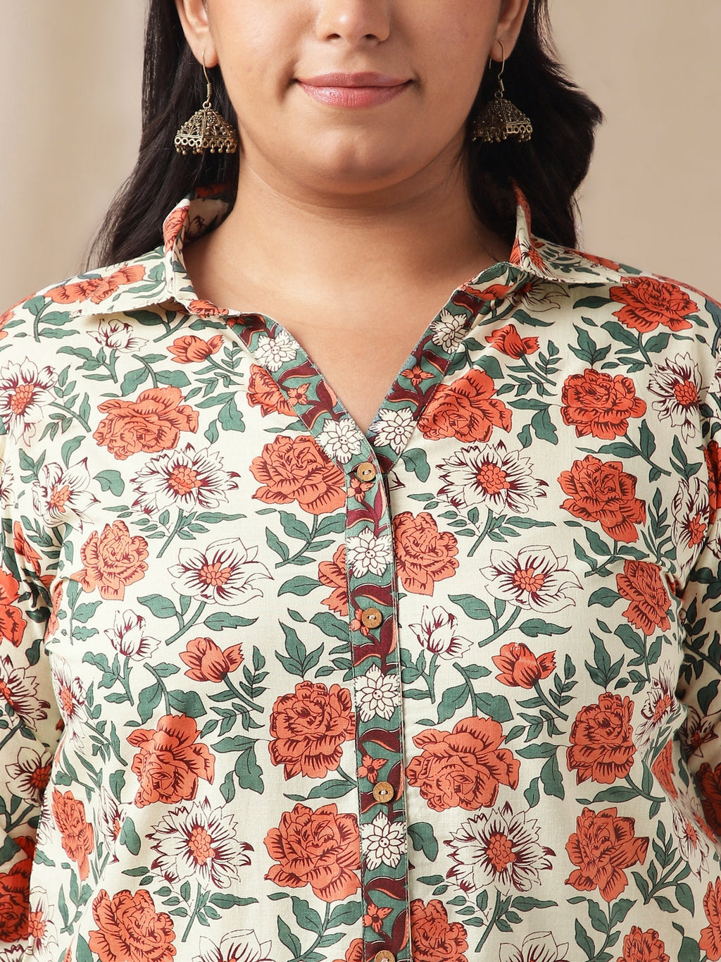 Janasya Regular Cambric Cream Floral Shirt Collar Tunic