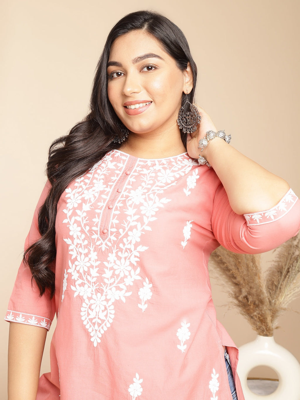 Janasya Regular Cambric Peach Embroidered Round Neck Tunic