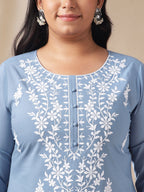 Janasya Regular Cambric Blue Embroidered Round Neck Tunic
