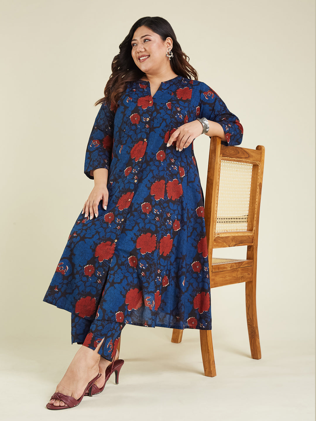Janasya Dark Cotton Floral A-Line Kurta Set - Distacart