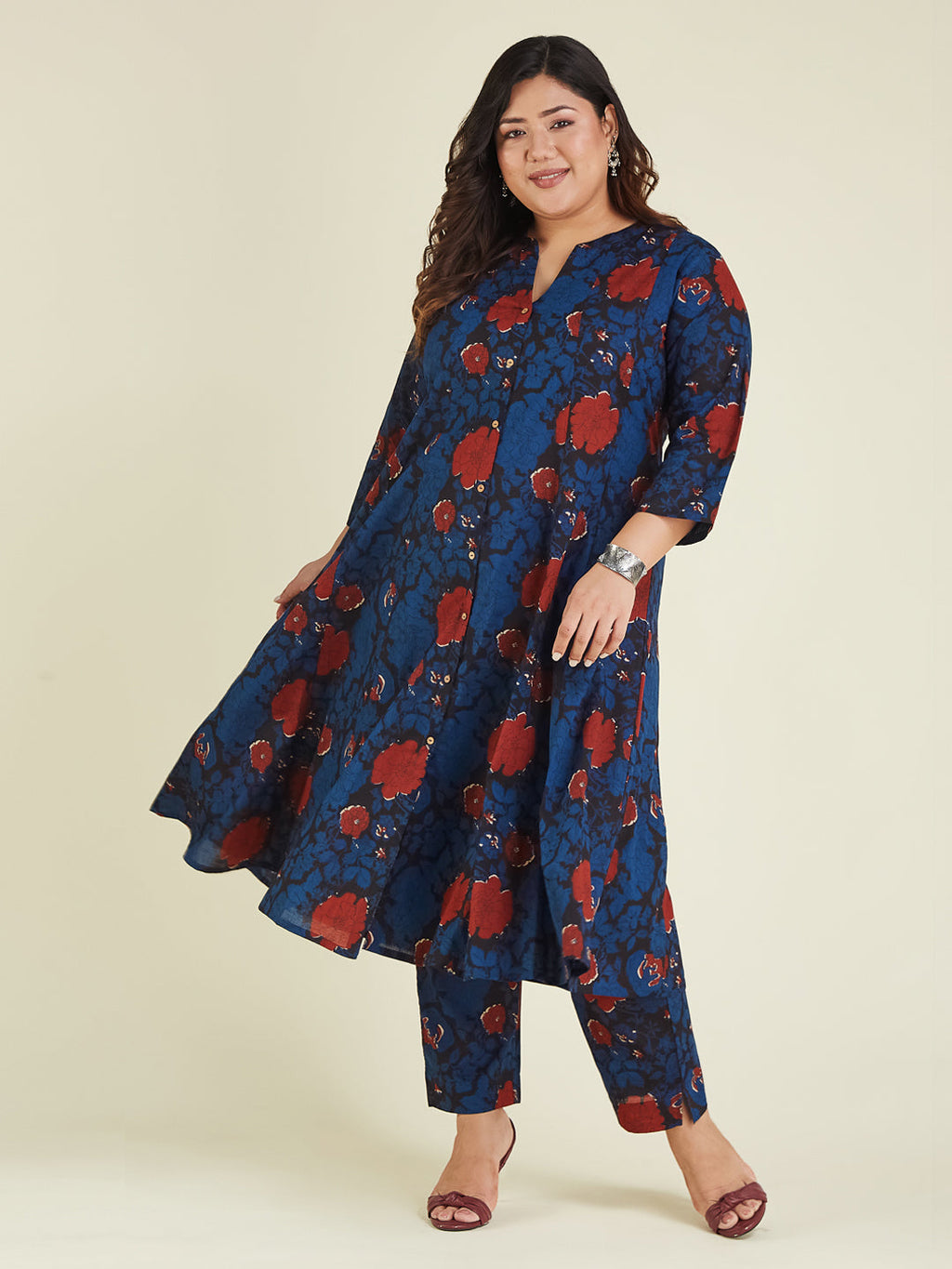 Janasya Dark Cotton Floral A-Line Kurta Set - Distacart
