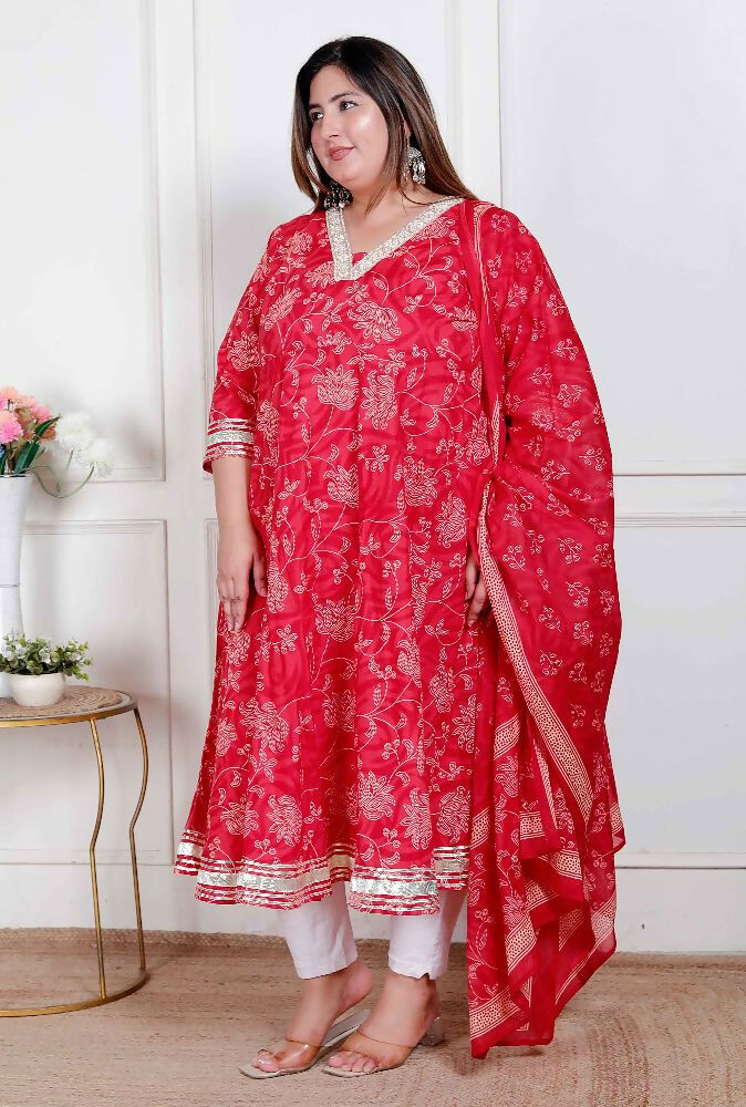 Miravan Plus Size Women'S Red Embroidered Anarkali Kurta And Dupatta  - Distacart