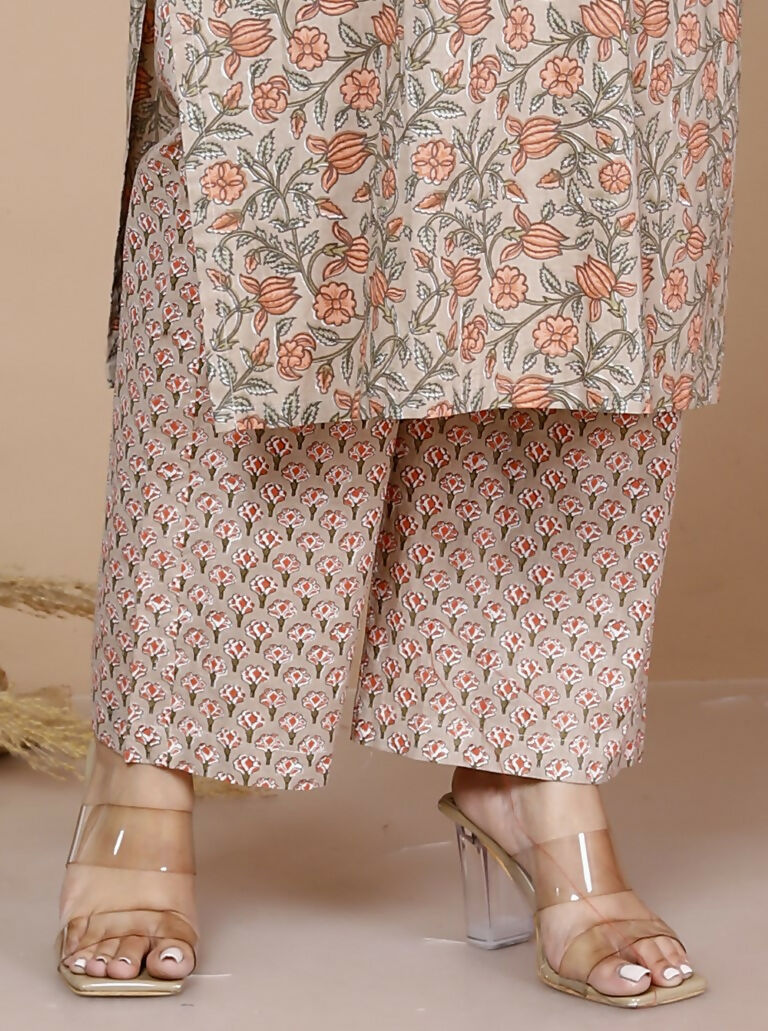 Miravan Women's Brown Floral Printed Gotta Patti Kurta With Palazzo And Dupatta Set