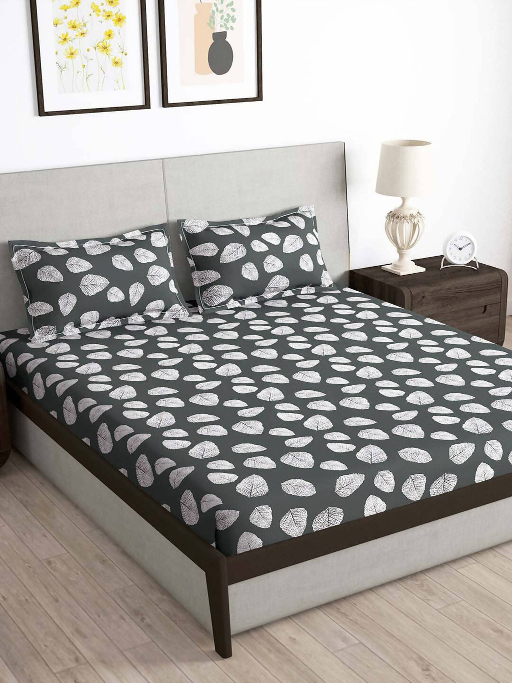 Story@home Green & White Floral Microfiber 180 TC Bedsheet With Pillow Cover