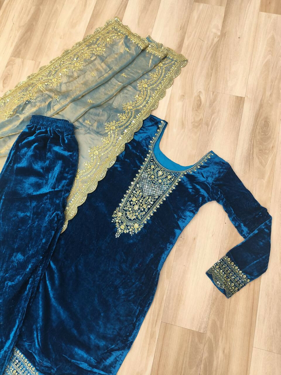 Vastranavya Morpeach Velvet With Rich Sequins & Zari Embroidered Work Top-Bottom With Dupatta - Distacart