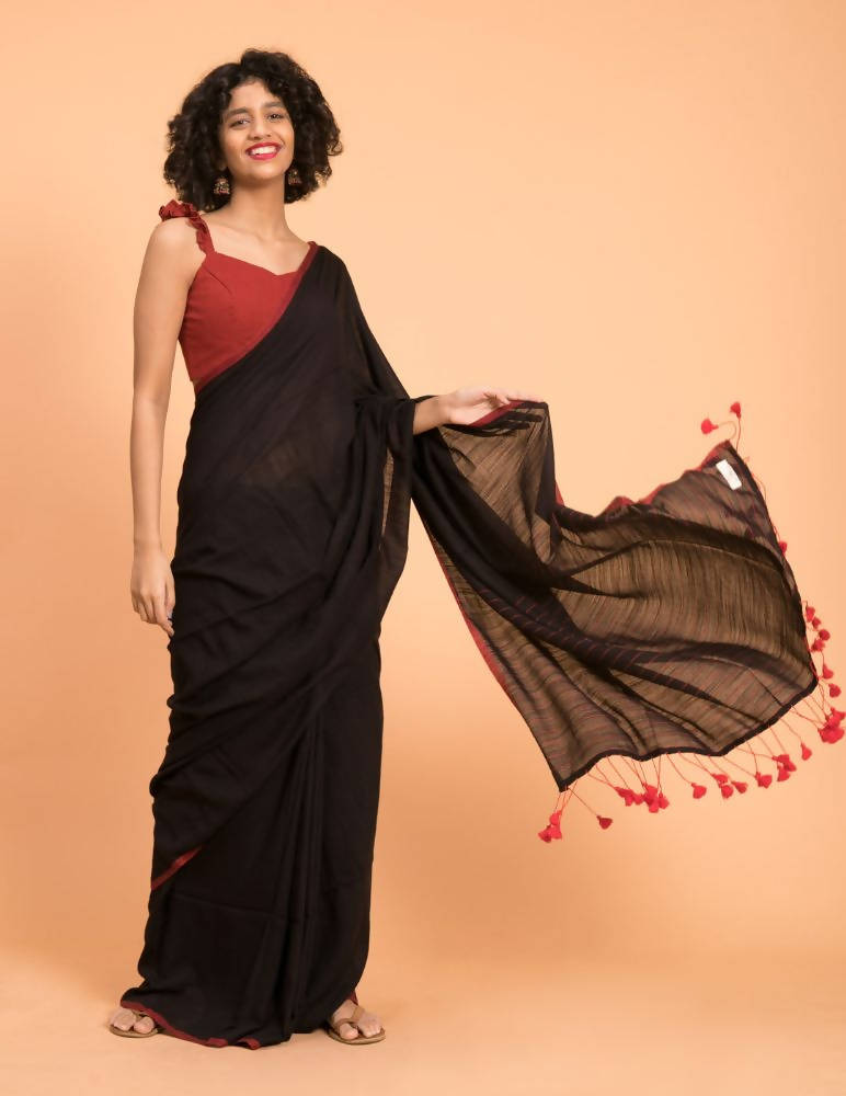 Suta Black Maroon Solid Cotton Saree - Distacart
