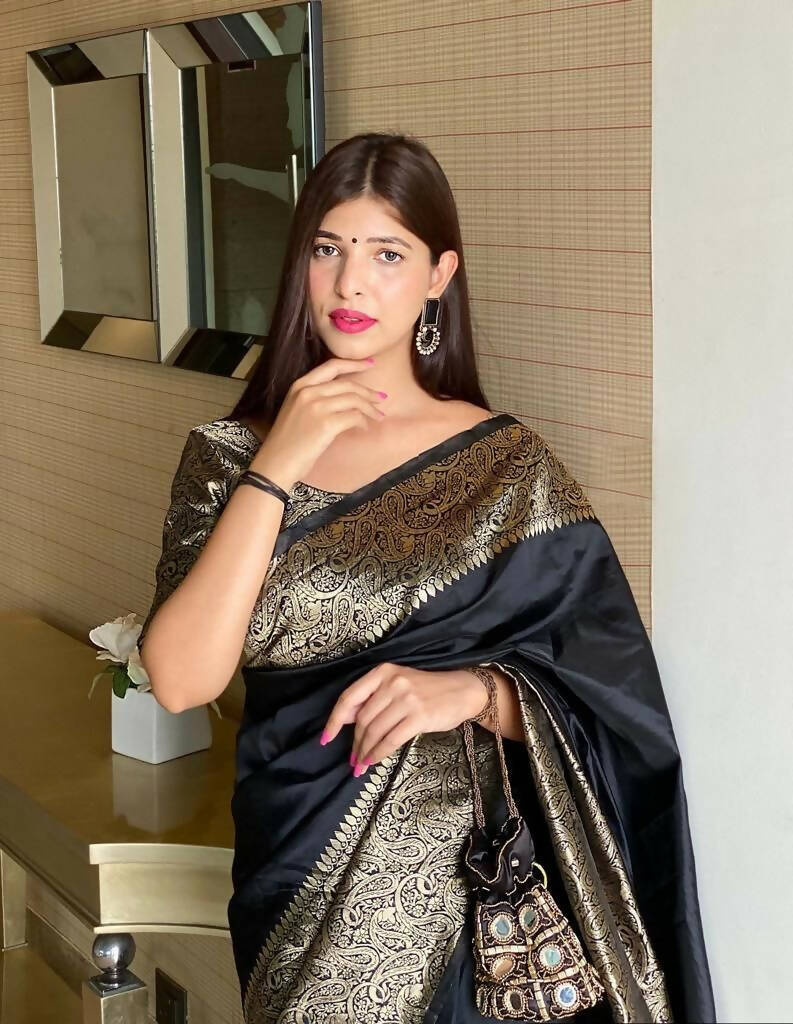 DEIANA'S Beautiful Designer Golden zari Soft Lichi Silk Saree - Black
