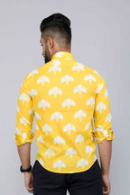 Miravan Men's Yellow and White Floral Printed Full Sleeves Cotton Casual Shirt