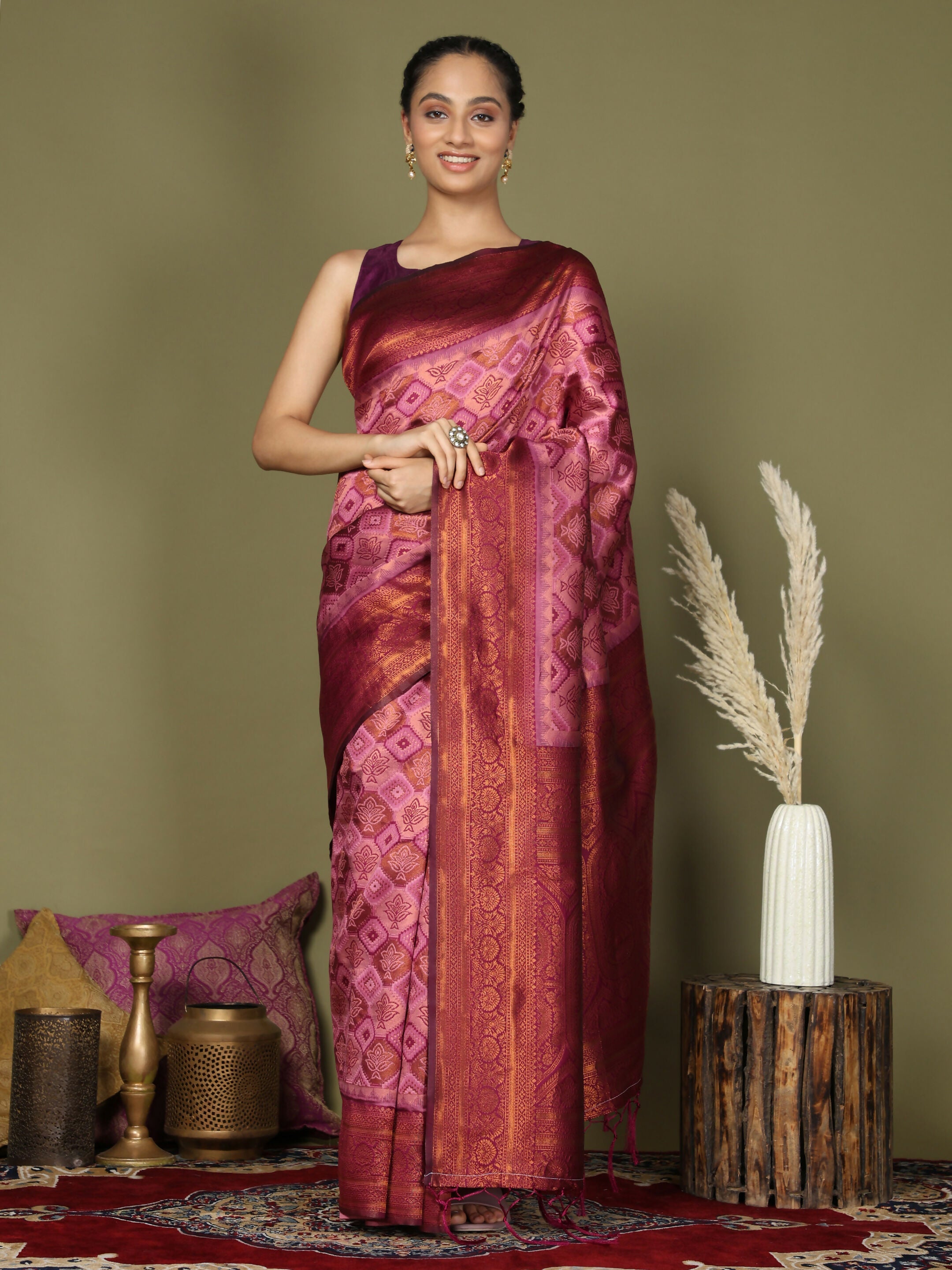Shree Shyam Fashion Lichi Silk Light Pink Saree - Distacart