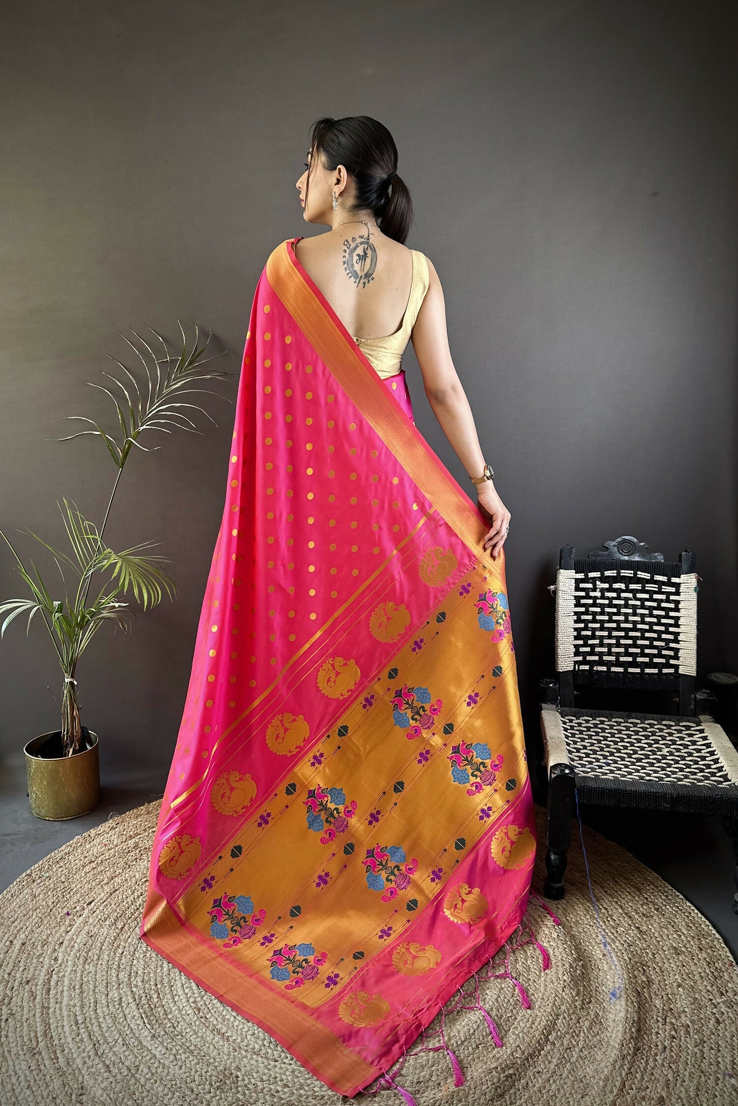 Joban Fashion Hot Pink Polka Dot Lichi Silk Paithani Silk Saree - Distacart