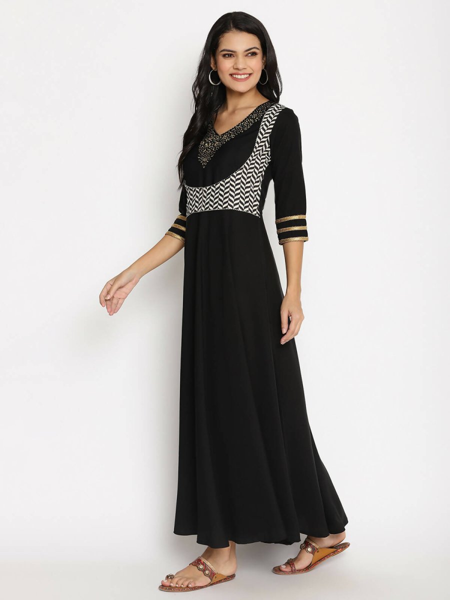 Ahalyaa Women's Black Crepe Printed Kurta - Distacart