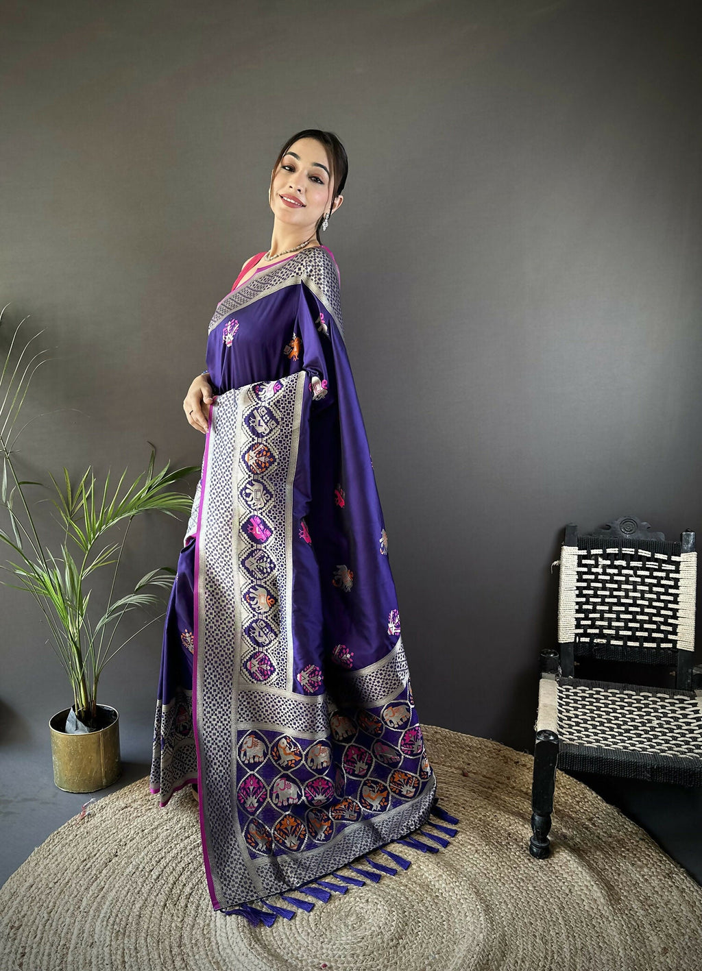 Joban Fashion Royal Blue Elephant & Floral Motifs Soft Lichi Silk Banarasi Saree - Distacart