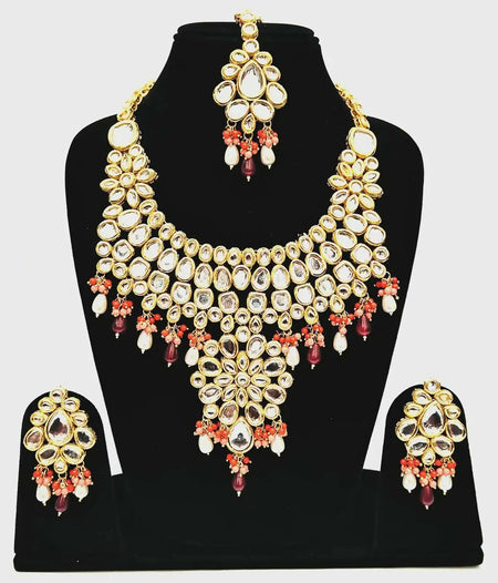 Joban Fashion Hand Made High Quality Gold Plated Base Metal Alloy Kundan Stone Studded Kundan Jewellery Set