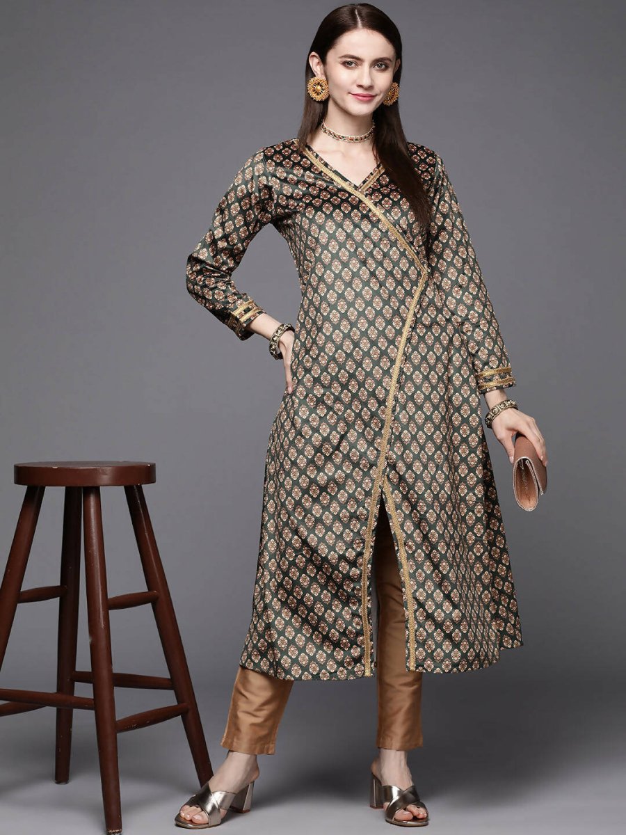 Ahalyaa Women Green & Cream-Coloured Floral Printed Velvet Kurta - Distacart