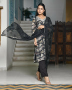 Vaasva Women's Black Crepe Embroidered Suit Set