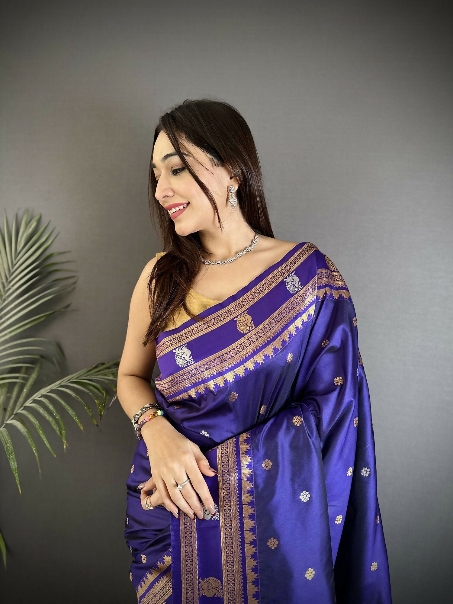 Joban Fashion Navy Blue Banarasi Soft Silk Woven Saree - Distacart