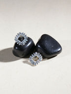 stone stud (white) - Ruby Raang - Distacart