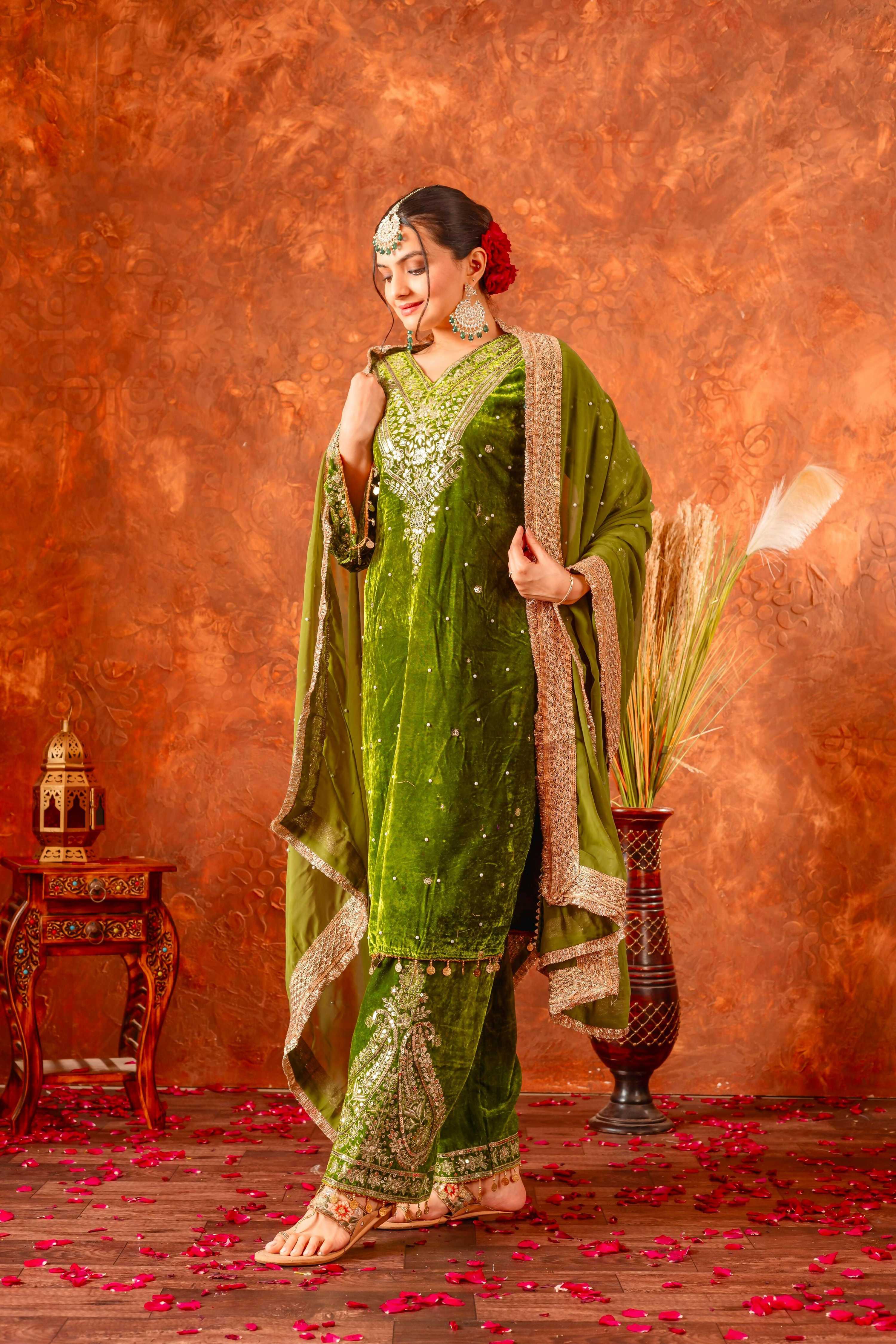 Joban Fashion Olive Green Velvet Embroidery Kurta Set - Distacart