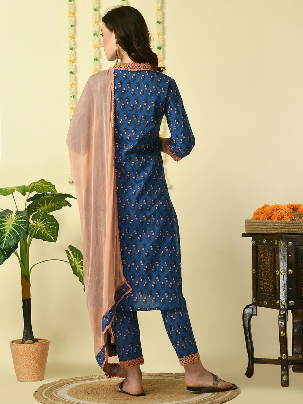 Myshka Women's Blue Pure Cotton Kurta & Trousers With Dupatta Party Sets