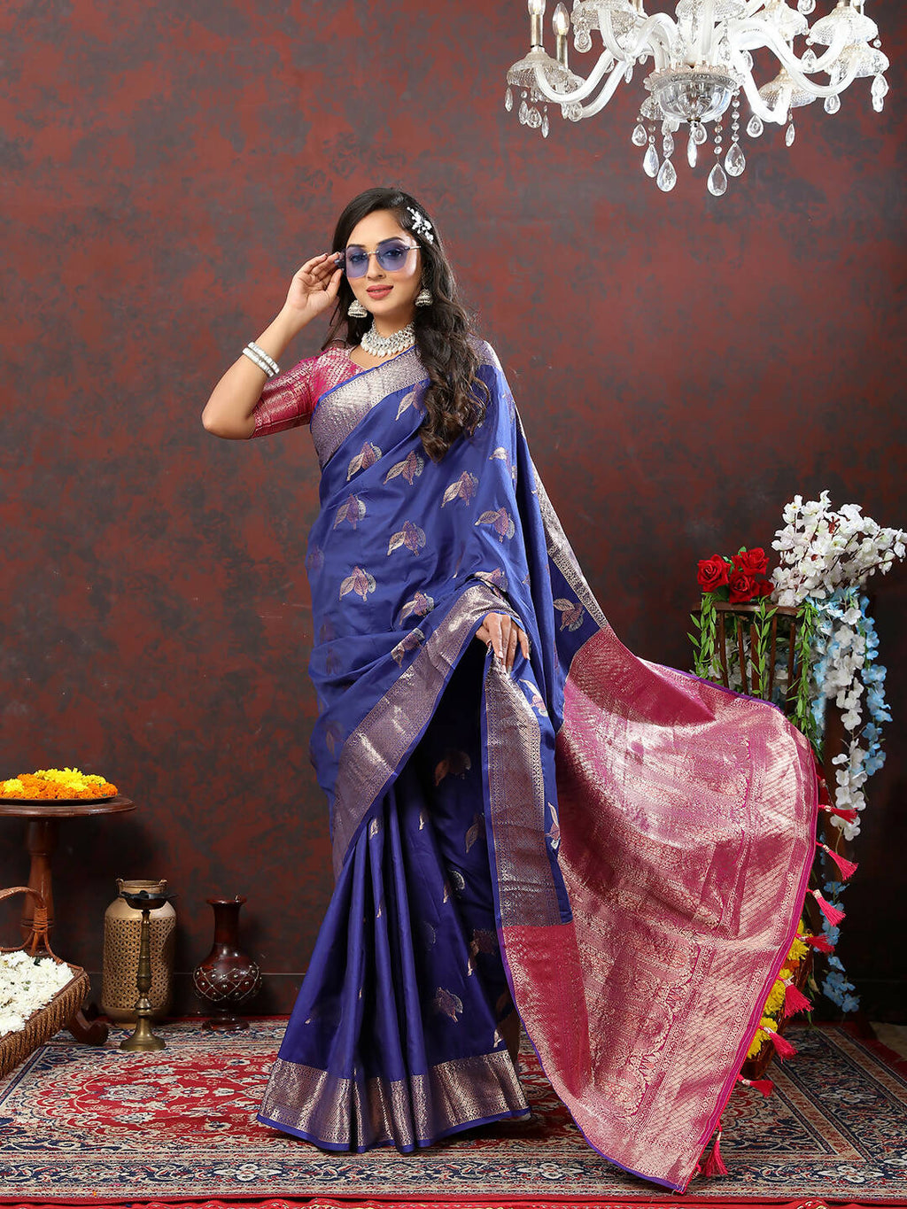 Lorenvalley Fashion Navyblue Soft Silk Woven Design Zari Weaving Saree