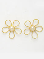 NVR Women's Gold Floral Shape Beaded Handcrafted Jewellery Set