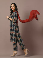 Myshka Women's Multi Printed Cotton Straight Party Kurta Set With Dupatta
