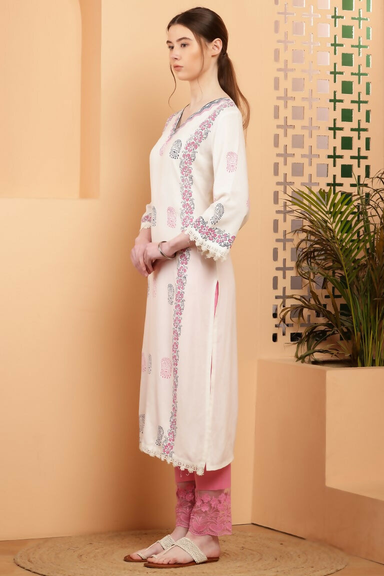 Cheera Women Stylish Hand Block Printed Cotton Blend Flared Kurta - Off White