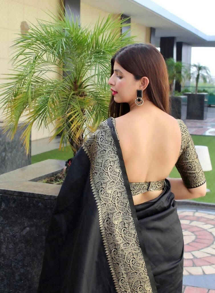 DEIANA'S Beautiful Designer Golden zari Soft Lichi Silk Saree - Black