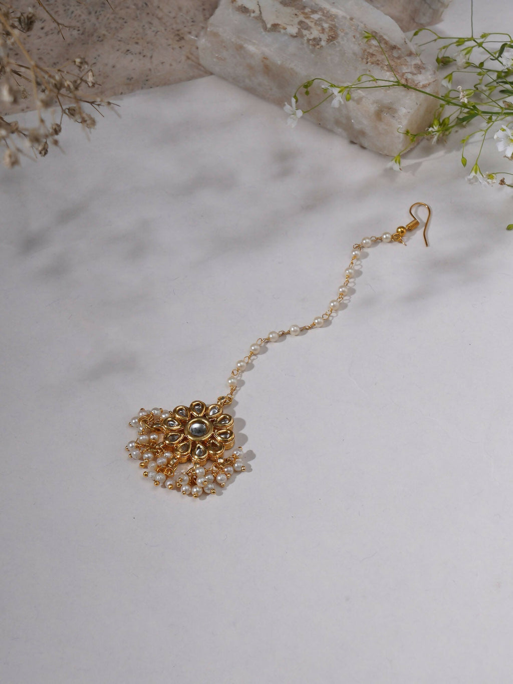 Kundan Maang Tikka (Gold) - Ruby Raang - Distacart