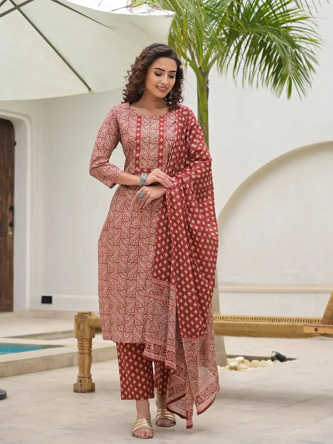 Yufta Yufta Embroidered Printed Maroon Cotton Kurta Set With Dupatta Set