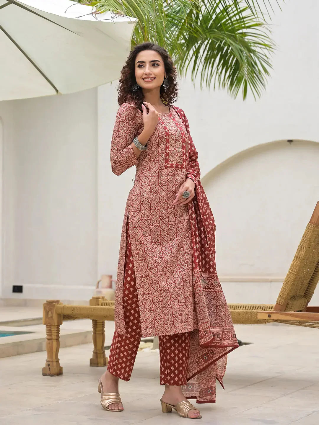 Yufta Yufta Embroidered Printed Maroon Cotton Kurta Set With Dupatta Set