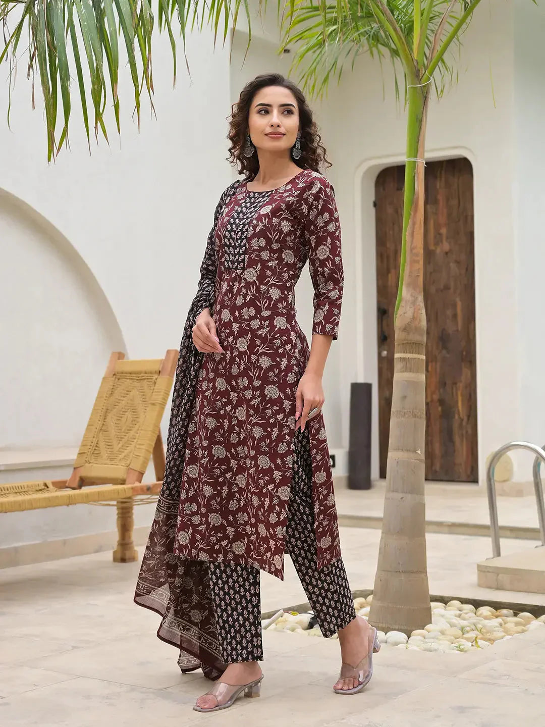 Yufta Yufta Piping On Yoke Floral Print Maroon Cotton Kurta Set With Dupatta Set
